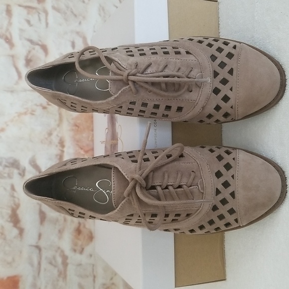 New Jessica Simpson Dalasia Oxfords - Picture 7 of 10